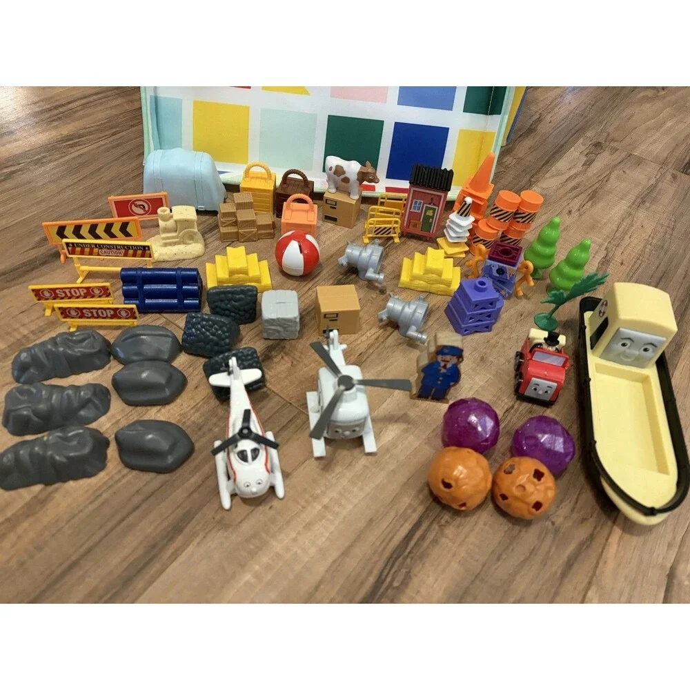 HUGE Mixed Lot of Thomas the Train and friends With Tracks